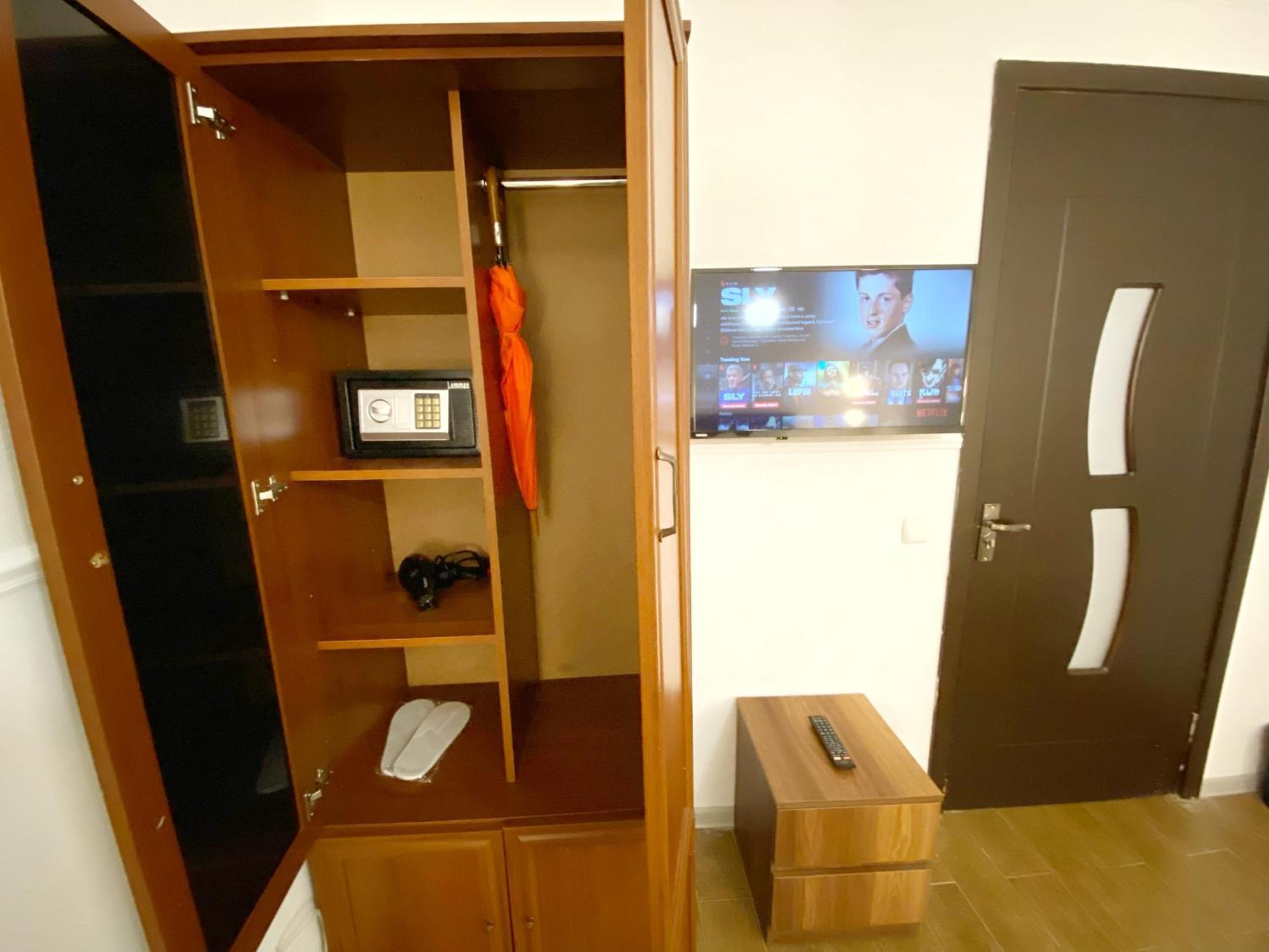 Hotel Orange Kutaisi Exteriér fotografie